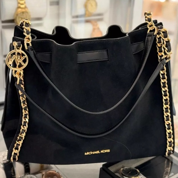 Michael Kors Mina Large Suede Chain Belted Logo Shoulder Bag Black NWT - Picture 4 of 4